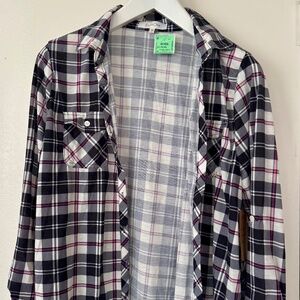 Eden & Olivia Plaid Button Down Shirt Black Gray Pink Soft Lightweight